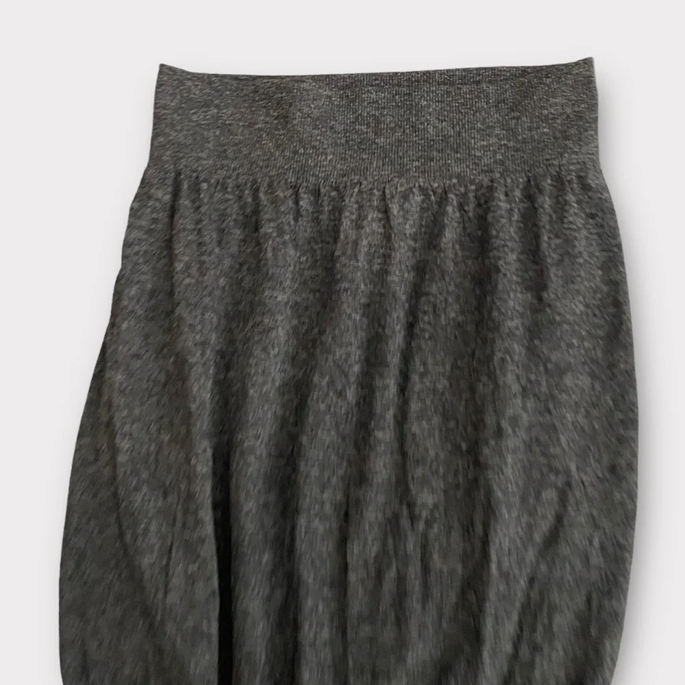 Lululemon Women’s Boulevard Bliss Skirt Size 8 Ruching Grey Stretch Athleisure